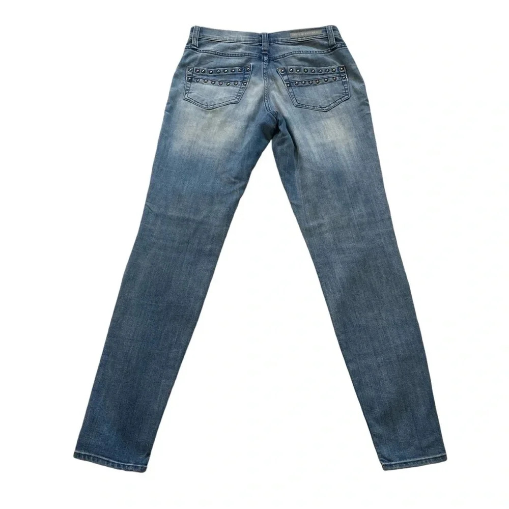 Rock & Republic Skinny Jeans Denim Size 4 Studs accent - Picture 2 of 9